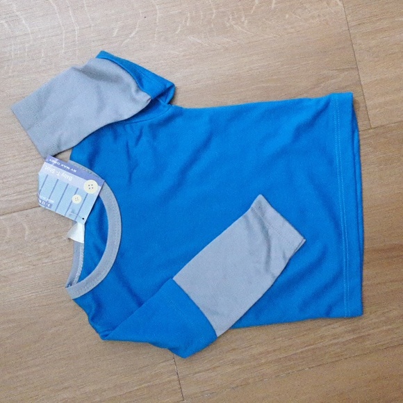 NWT Shirt Bundle - Picture 2 of 8